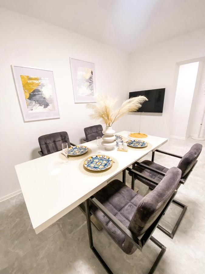 Olea Apartments Pobegi Exteriör bild