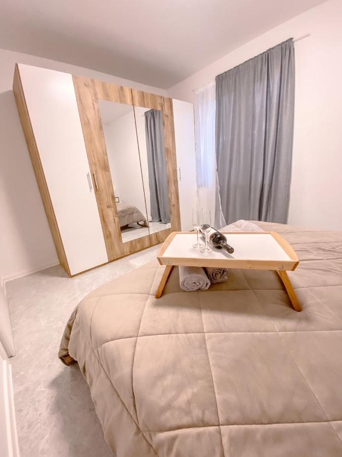 Olea Apartments Pobegi Exteriör bild